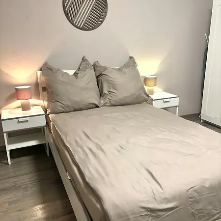 Modernes Gemuetliches 아파트
